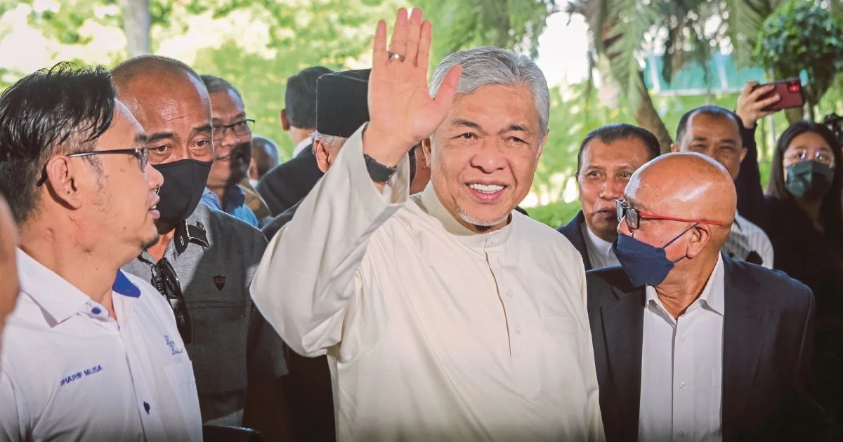 Zahid Hamidi terlepas tuduhan rasuah