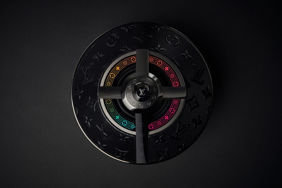 https___hypebeast.com_image_2021_07_louis-vuitton-horizon-light-up-speaker-lv-monogram-release-information-9